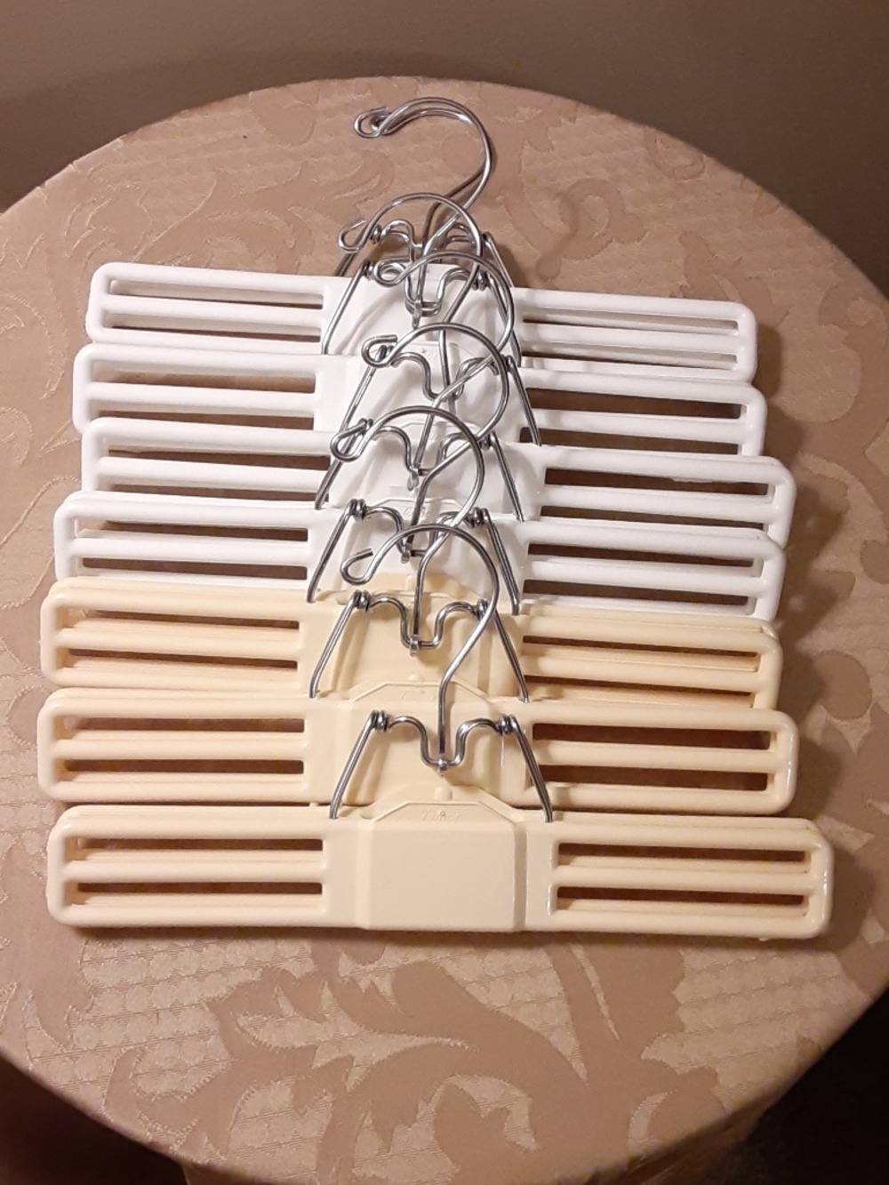 Tamor Vintage Plastic Clamp Pant & Skirt Hanger Bundle